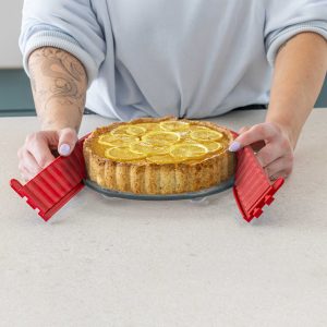 תבנית פאי מתפרקת Quiche dish עם תחתית זכוכית 18 ס"מ אדומה