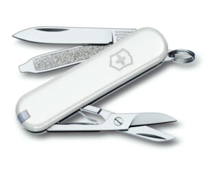ויקטורינוקס האולר הקלאסי – לבן שוויץ Victorinox Classic SD Classic Colors 0.6223.7