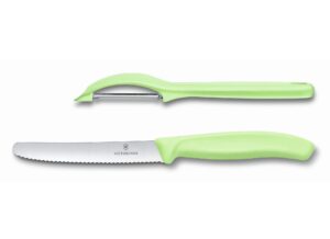 ויקטורינוקס סט סכין ירקות וקולפן שוויצרי אוניברסלי בצבע ירוק פסטל Victorinox 6.7116.2142