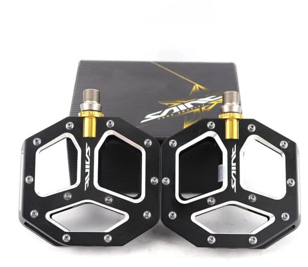 Shimano PD-M828 Saint Flat Pedal downhill שימנו פדל סיינט דאון היל שטוח