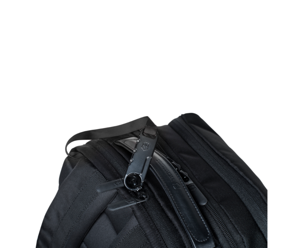 ⁦ויקטורינוקס שוויץ Victorinox 602155,תיק גב לפטופ מחשב נייד 15 Deluxe Travel Laptop Backpack Altmont Professional⁩ – תמונה ⁦4⁩