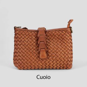 אקווילה תיק עור משובץ רצועת כתף קוניאק מיוצר באיטליה מעור וורה פלא Cuoio