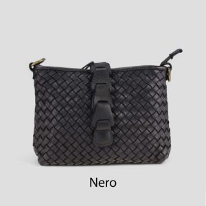 אקווילה תיק עור משובץ רצועת כתף שחור מיוצר באיטליה מעור וורה פלא Nero