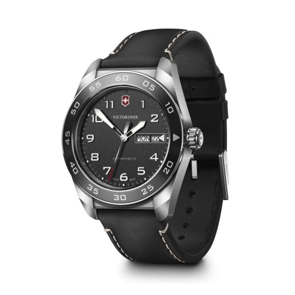⁦ויקטורינוקס שעון סוויס ארמי קוורץ victorinox black watch quartz Swiss Army רצועת עור שחורה לוח שחור 42 מ”מ⁩ – תמונה ⁦3⁩