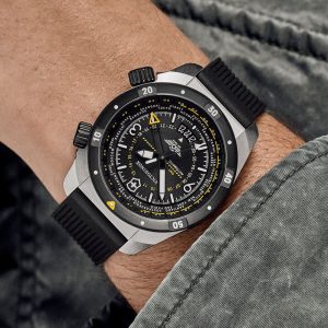 ויקטורינוקס שוויץ Victorinox שעון AIR PRO אוטומטי רצועת גומי שחורה | מקט: 242005