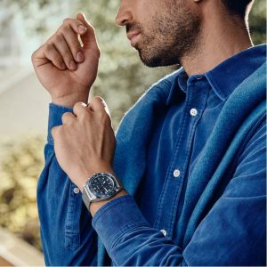 ויקטורינוקס שוויץ Victorinox שעון Chrono רצועת מתכת לוח כחול 42 מ מ | מקט: 242049
